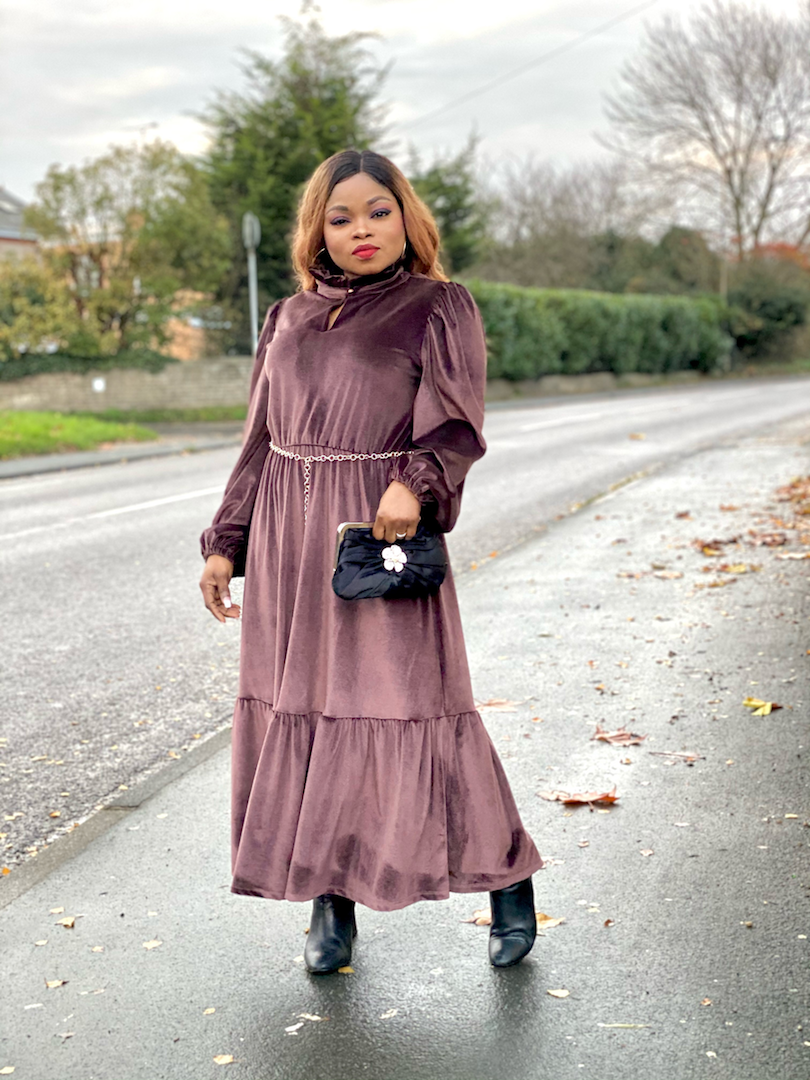 Laquisha Velvet Midi Dress MLH Online