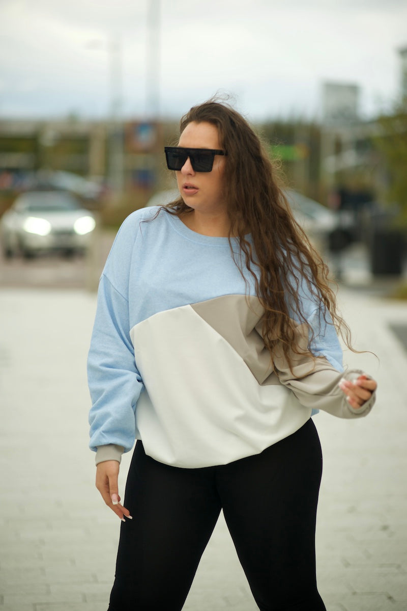 Fall In Love Plus Size Sweatshirt - MLH Online