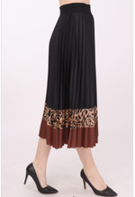 Load image into Gallery viewer, Tan Leopard Print High Waist Pleated Midi Skirt - Medium / Brown - MLH Online
