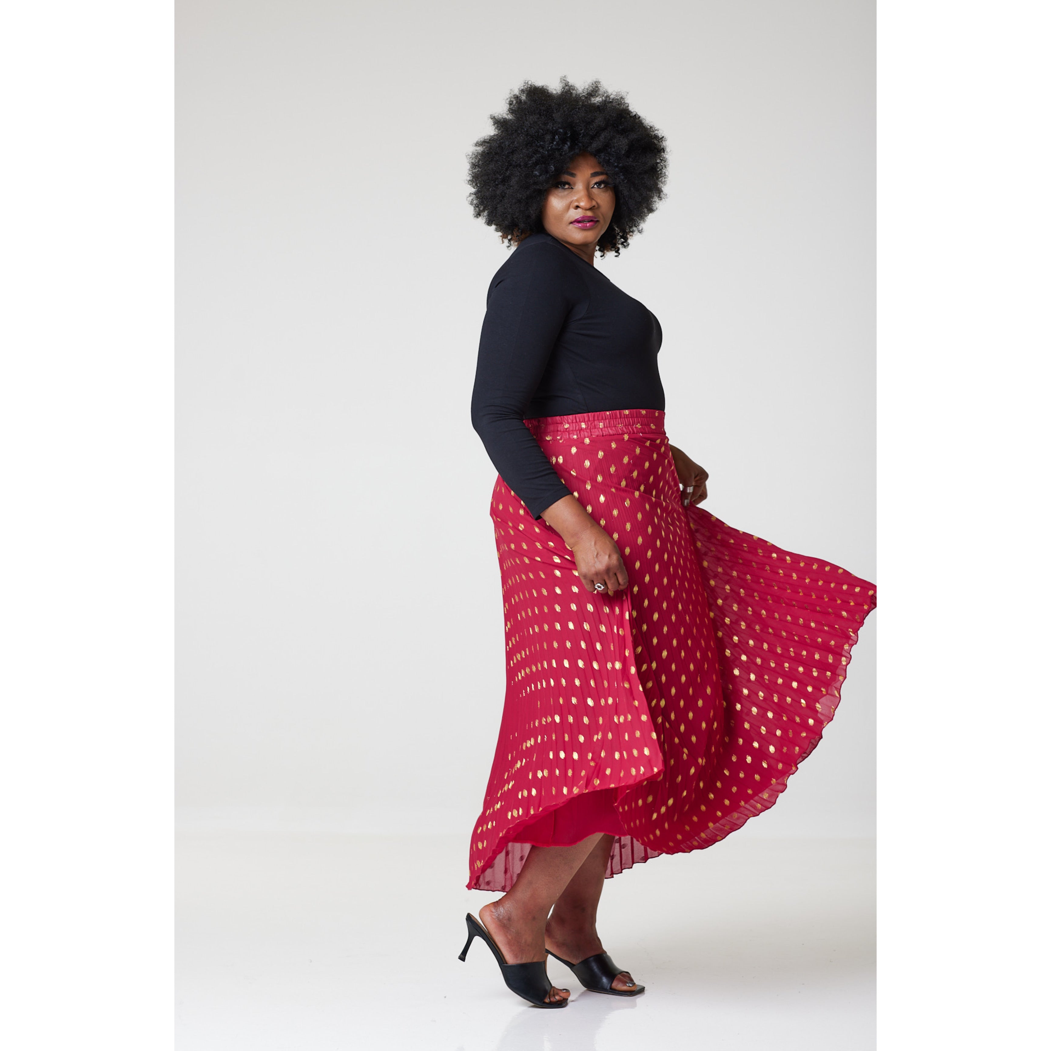 Bardot Maxi Pleated Skirt With Elasticated Waistband-Red - MLH Online